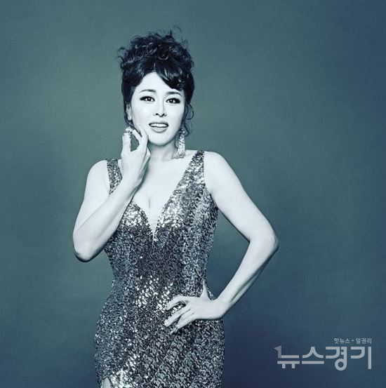 사진='브로드웨이 42번가’ 포스터 사진='브로드웨이 42번가’ 포스터