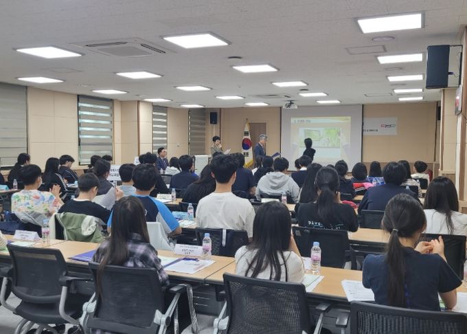 2025 성남 청소년교육의회, 미래를 이끌 첫 발걸음!