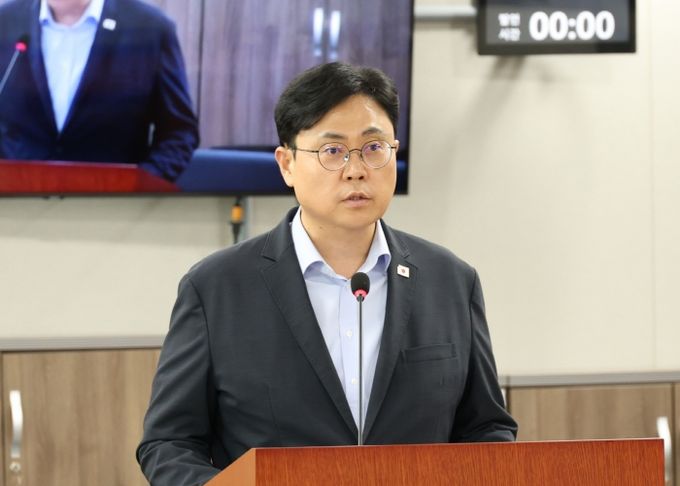 경기도의회 경제노동위원회 이용욱 의원(더불어민주당, 파주3)