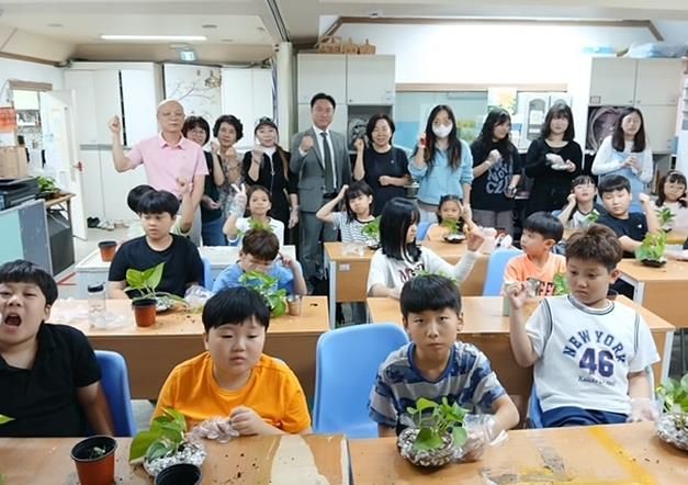 수원시 팔달구 인계동, 새마을문고회 찾아가는 특성화 프로그램 운영