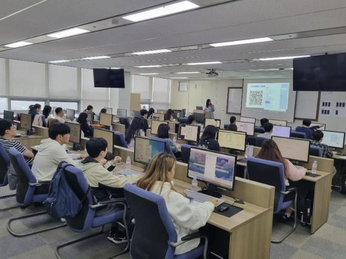 지난해 성남시 청년 희망 인턴 사업 참여자 직무교육 때