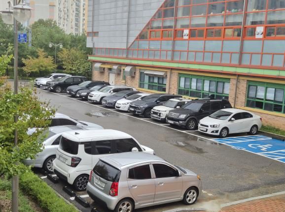 남동구, 인천송천초 부설주차장 개방 협약…도심 속 주차난 해소