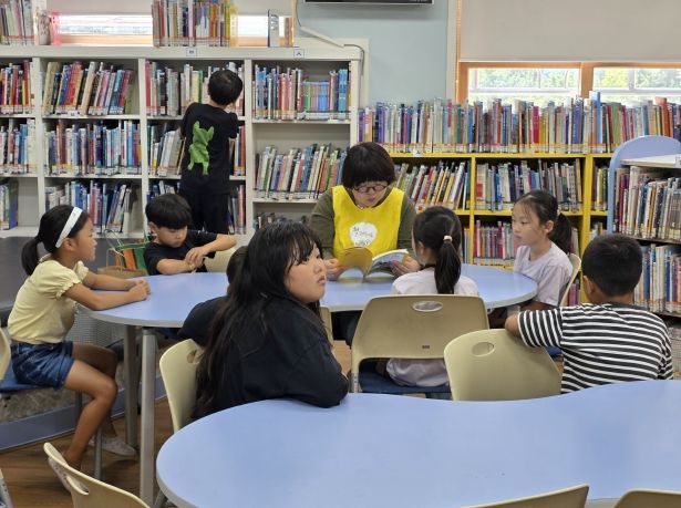 하남 나룰초등학교, “엄마 목소리에 책이 더 재미있어져요” 학부모 참여‘책 읽어주는 북마마’로 독서 문화 확산
