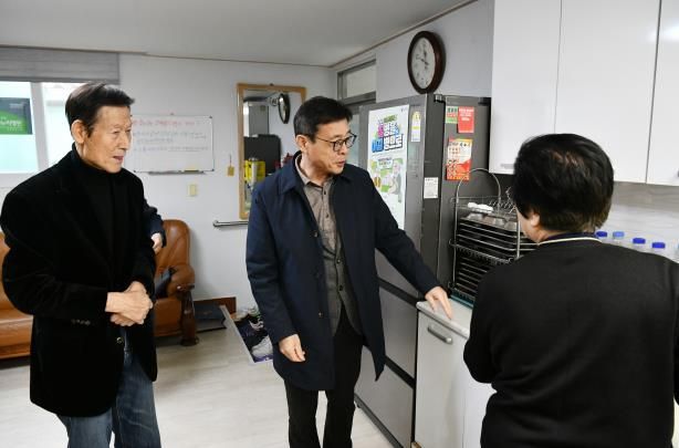 수원시 영통구, 관내 경로당‘한파 쉼터’현장 점검