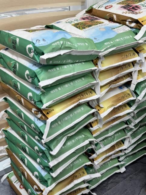 이름 없이 전해진 15년의 온기, 평택시 오성면에 쌀 50포 전달