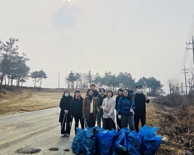 여주시 노인복지과, 설 명절 맞이 환경정비 실시