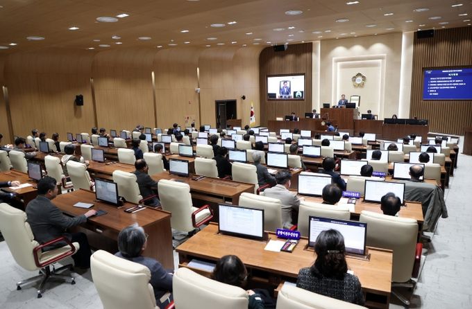 수원특례시의회, 제399회 임시회 개회