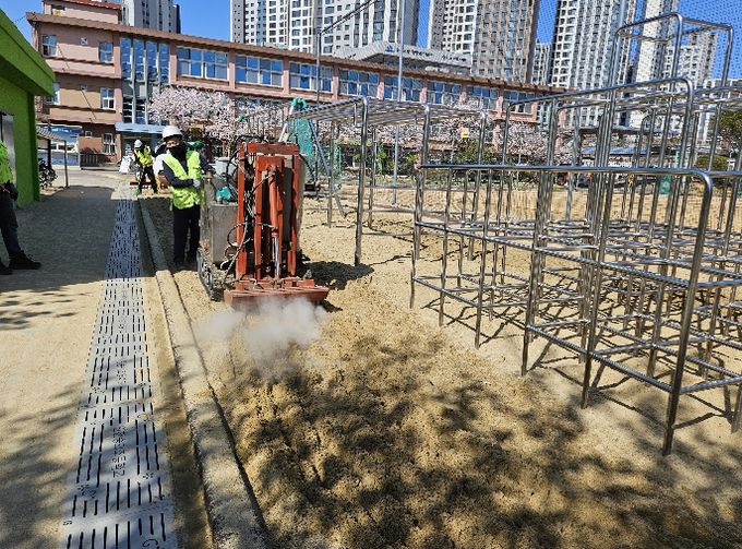 실외 어린이놀이시설 소독 지원