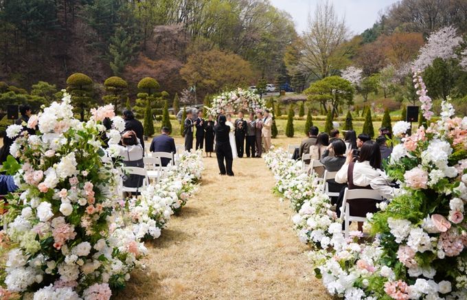 “성남 솔로몬 웨딩뜰” 첫 결혼식 열려